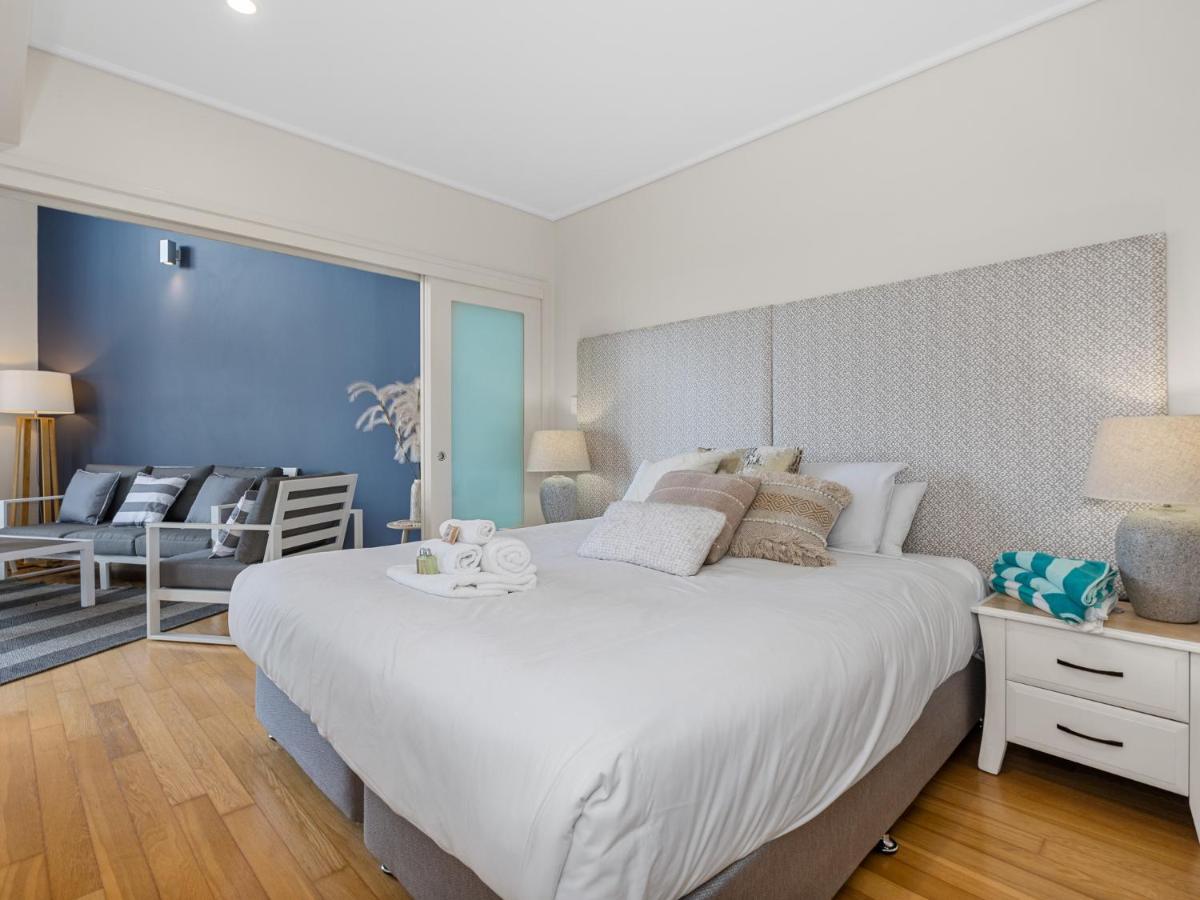 Resort Rooms At Bells Boulevard Кингсклифф Экстерьер фото