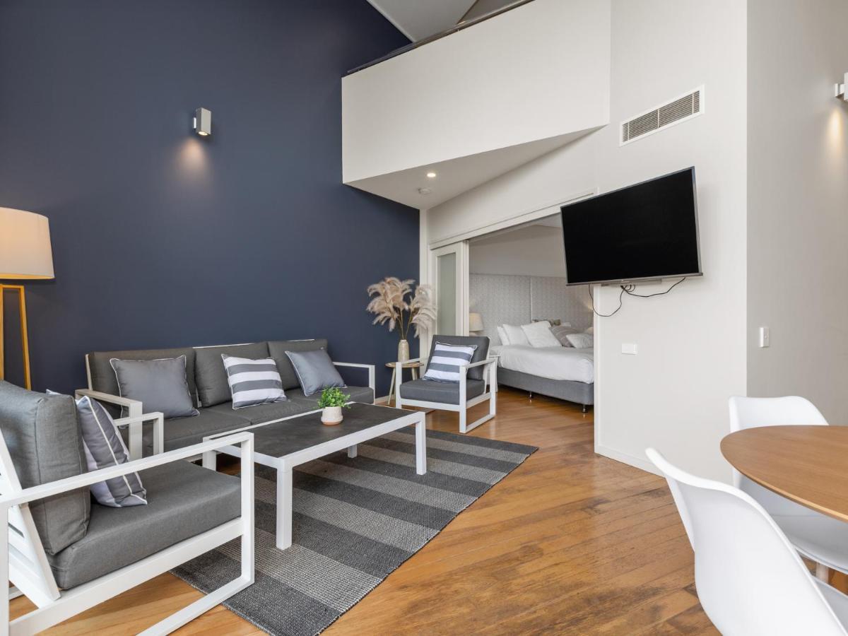 Resort Rooms At Bells Boulevard Кингсклифф Экстерьер фото